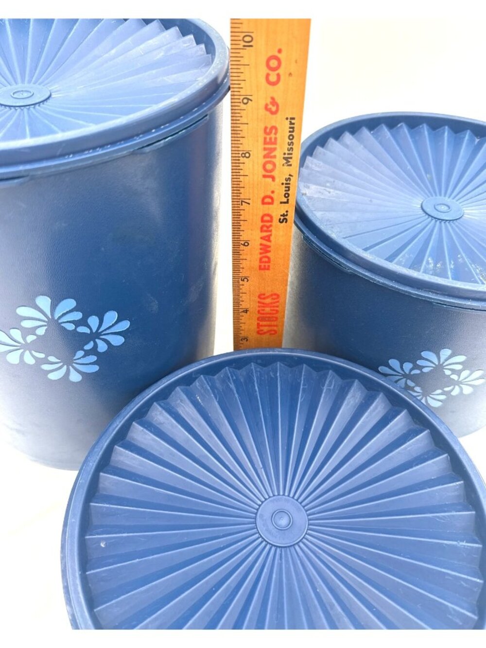 Vintage Tupperware Blue Canister Set With Seals & Floral Design - Picture 7 of 10